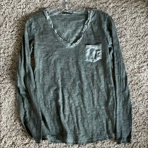 NEVER WORN Green Long Sleeve V-neck